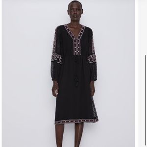 Zara Embroidered Dress XS